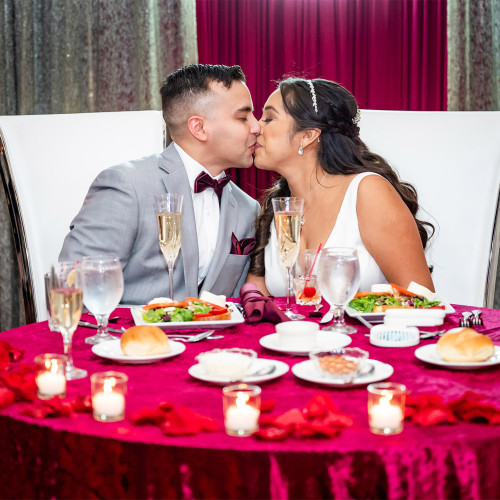 Retouching a photo with artificial intelligence in the Cyberpunk style