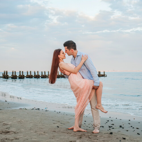 Retouching a photo with artificial intelligence in the Victorian Age style